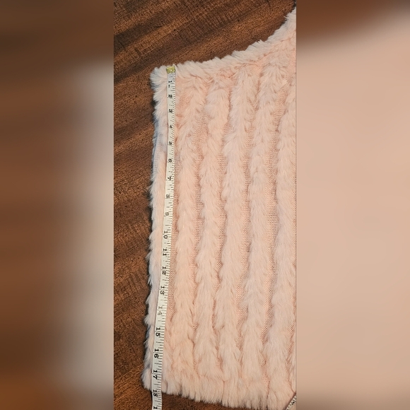 Christopher & Banks Women's Rabbit Fur Pink Poncho Shawl Sweater One Size EUC - Picture 13 of 14